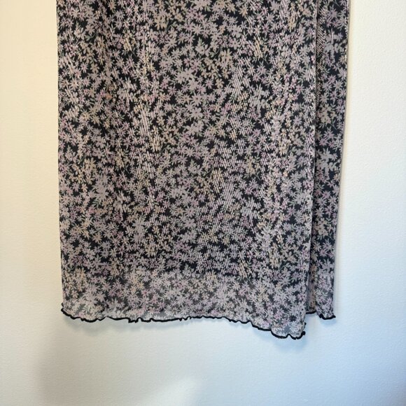 American Eagle Floral Black, White, and Pink Maxi Skirt with Scalloped Detail - Picture 5 of 10